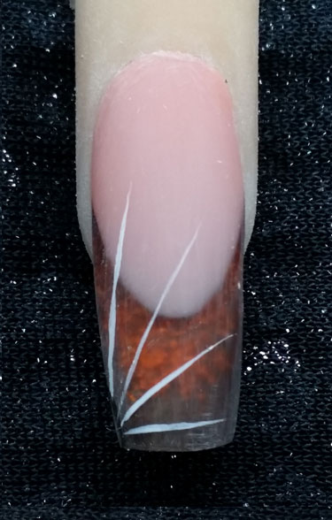 Nailart mit Acrylfarbe malen