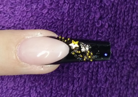 Nailart einarbeiten