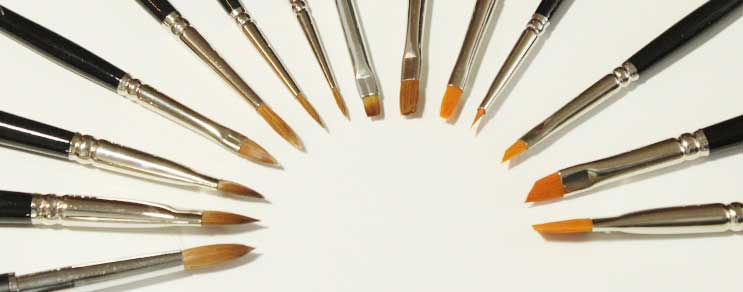 Profipinsel für Nagelstudios gibts bei Nails.de Profipinsel für Nageldesign
